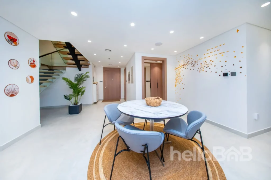 Duplex confortable | 4 adultes | Sauna et piscine | Dubaï, JVT